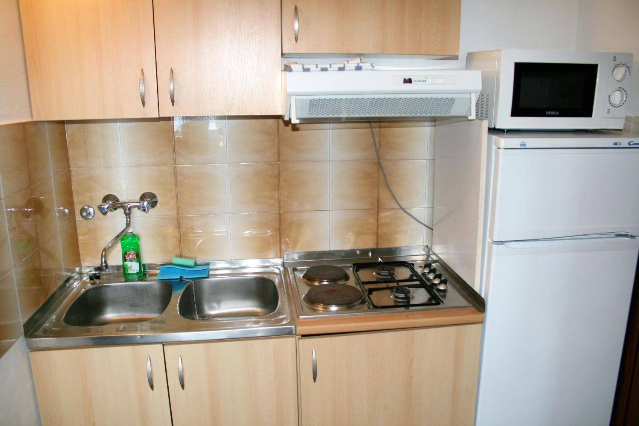Apartments By The Sea Pisak, Omis - 1014 Luaran gambar