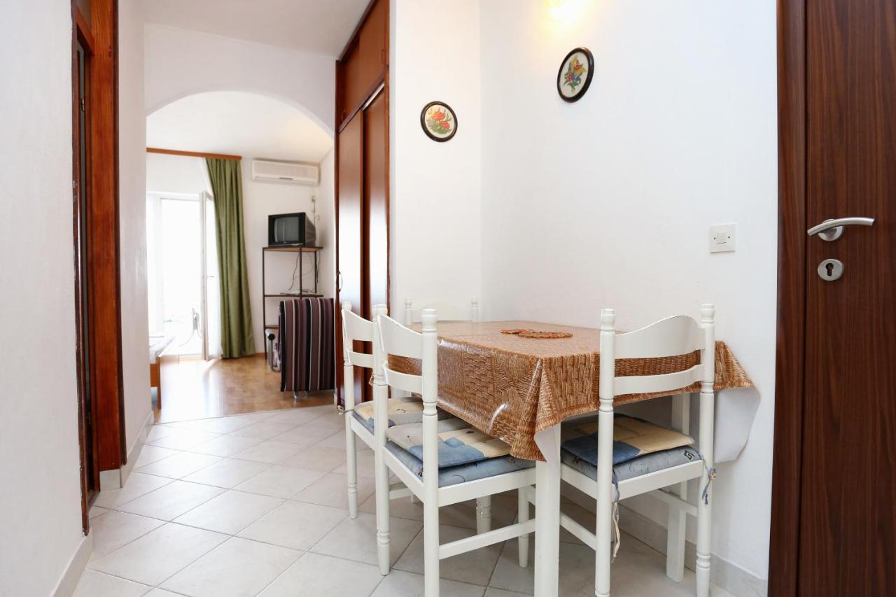 Apartments By The Sea Pisak, Omis - 1014 Luaran gambar